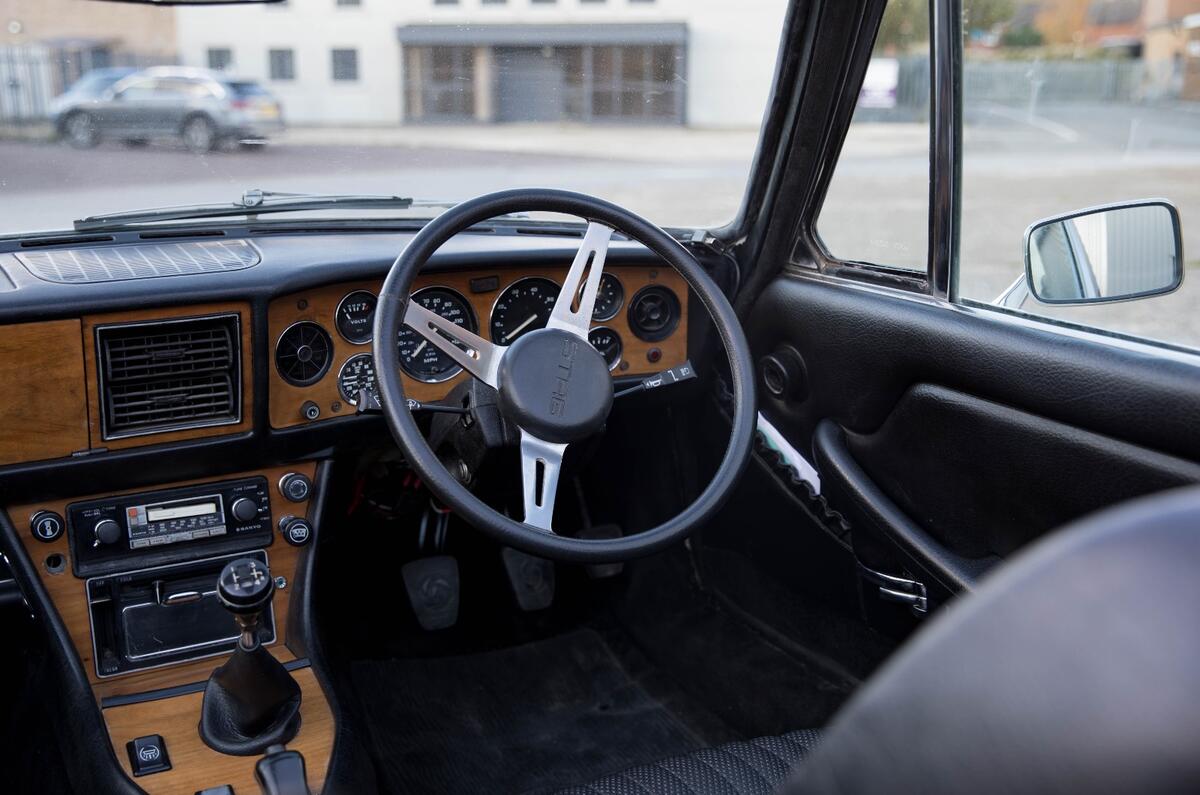 2 Electrogenic Triumph Stag and Morgan 4 4