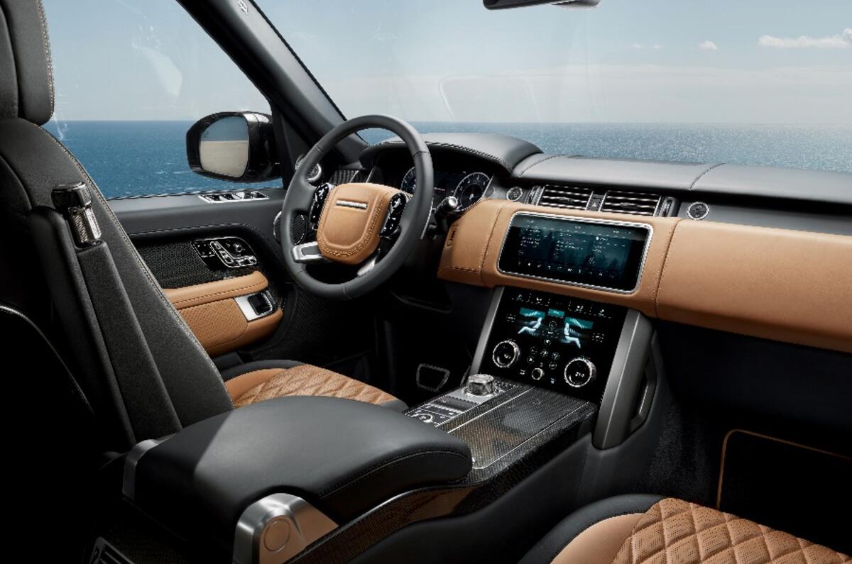 2 Range Rover SVAutobiography Ultimate edition 2 Range Rover SVAutobiography Ultimate edition