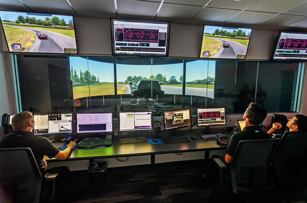 Ford Simulator screens Ford Simulator screens