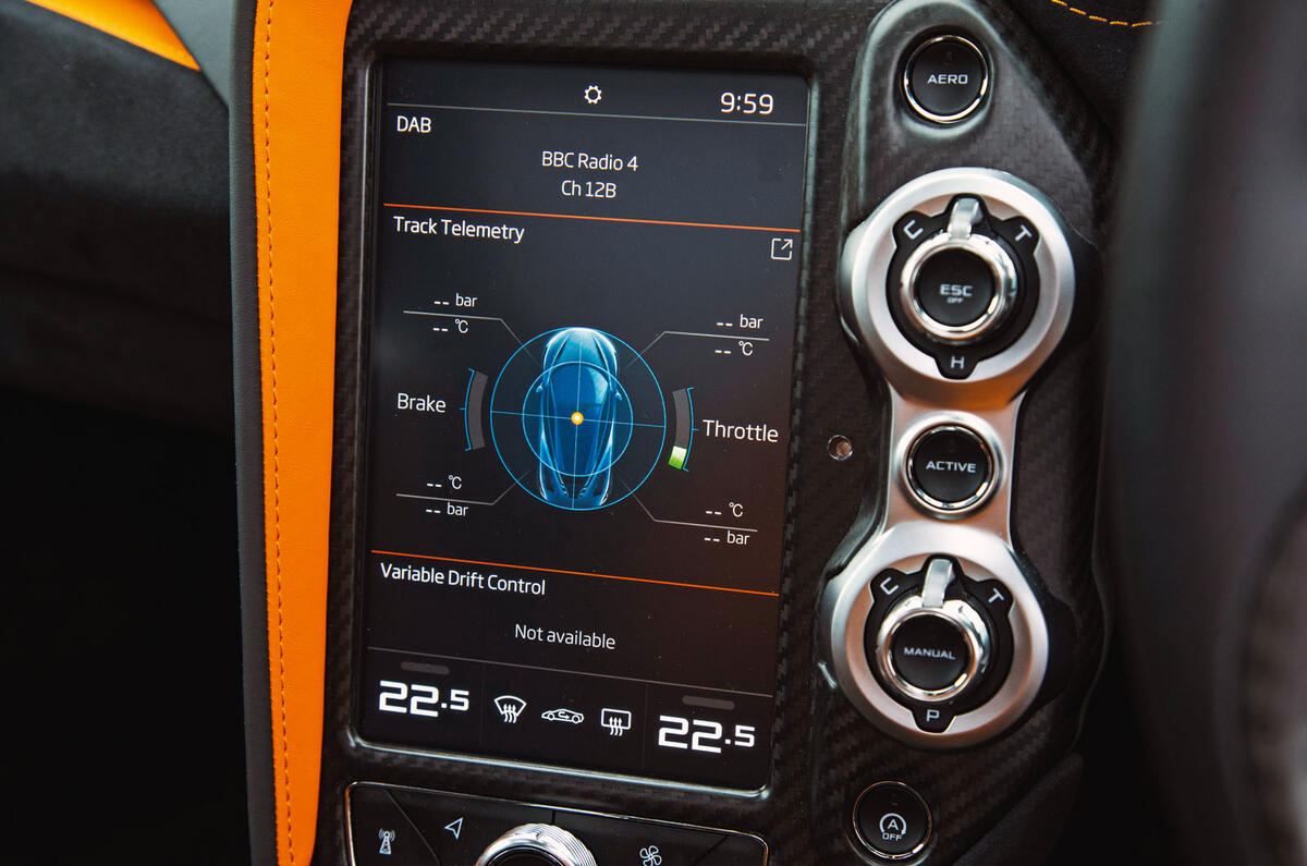 McLaren 720S vs Mazda MX-5 2 McLaren 720S vs Mazda MX-5 2