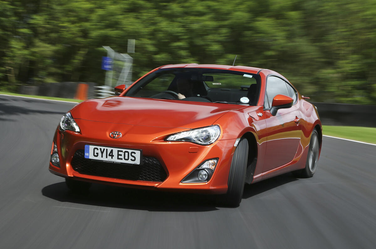 2 toyota gt86