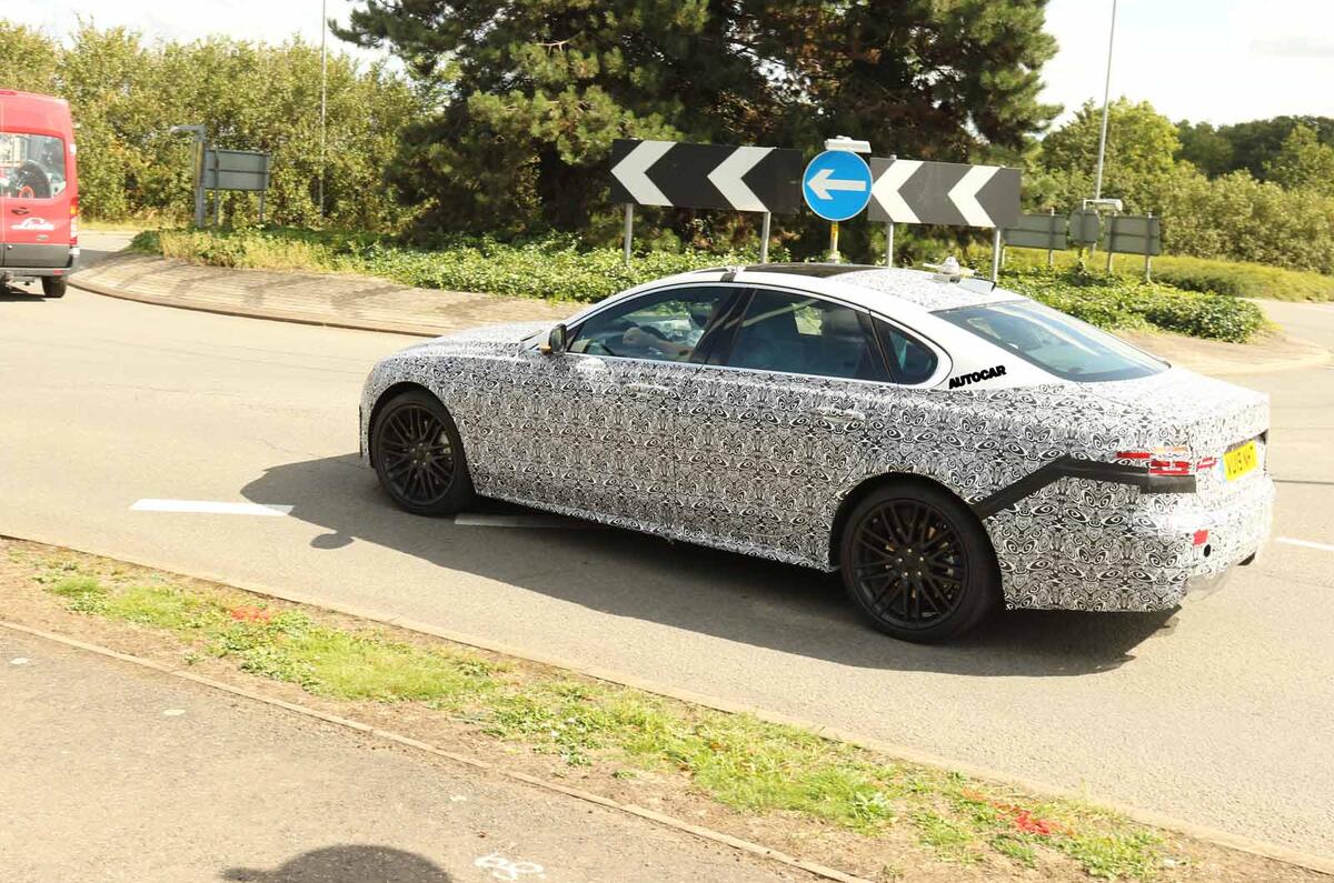 Jaguar XF 2020 spies