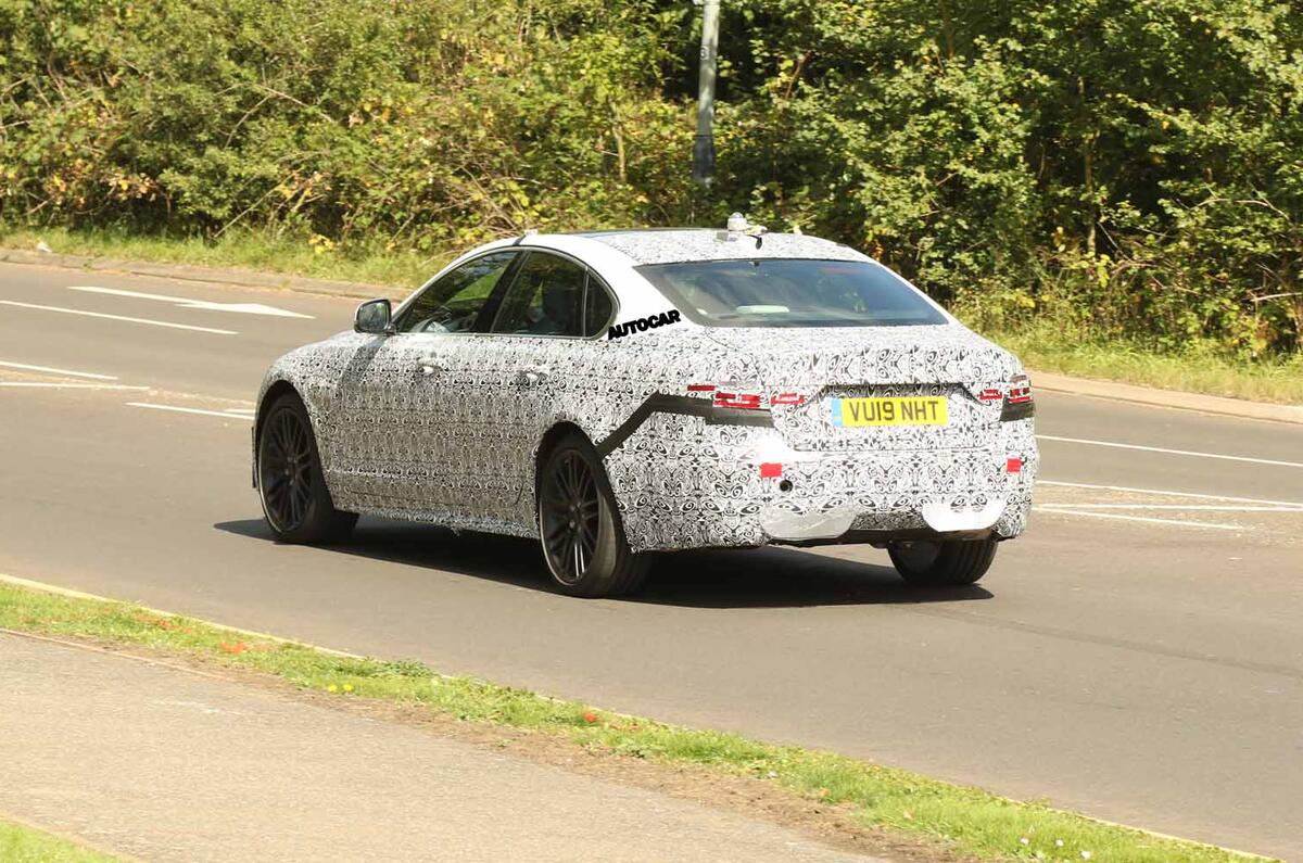Jaguar XF 2020 spies