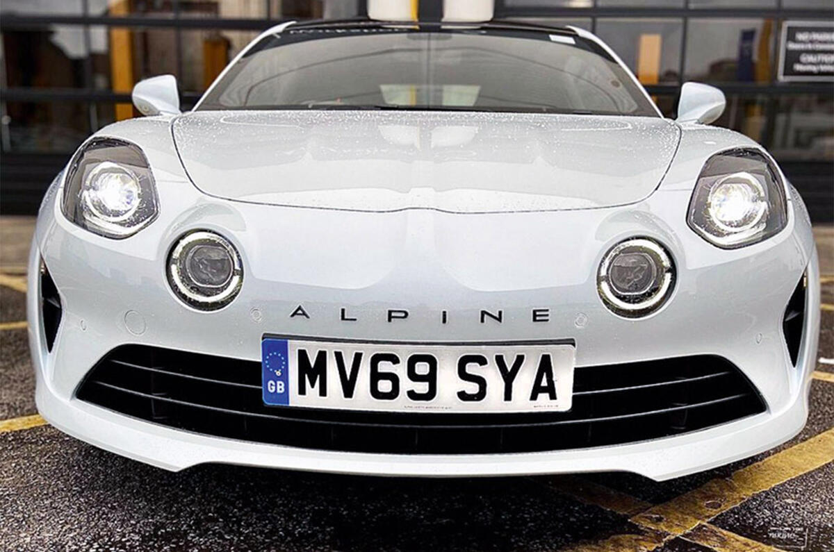 Alpine A110 S - static front Alpine A110 S - static front