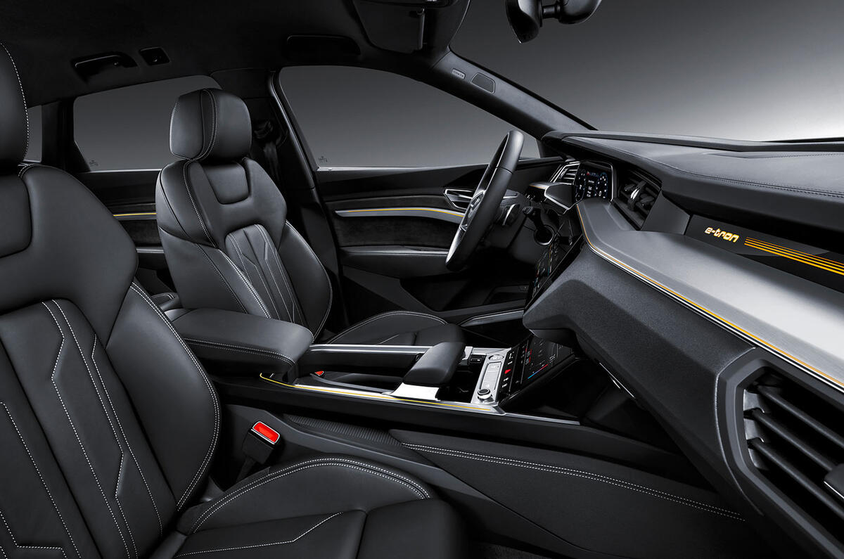 Audi E-tron 2019 official reveal cabin