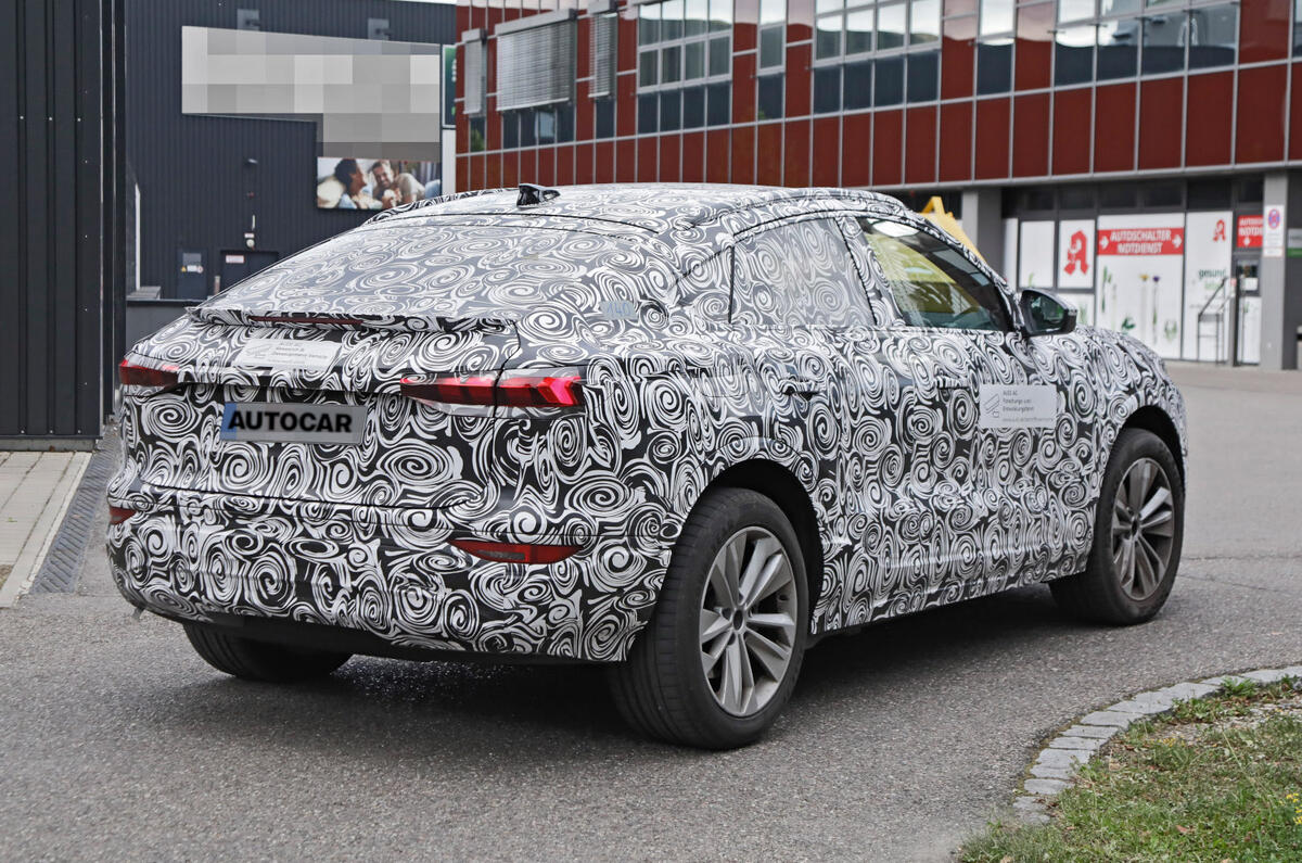 Audi Q6 E Tron Sportback 2024 camouflaged rear tracking Audi Q6 E Tron Sportback 2024 camouflaged rear tracking