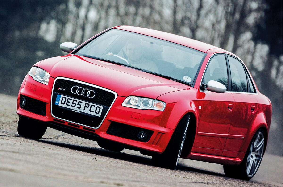 Audi RS4 - hero front Audi RS4 - hero front