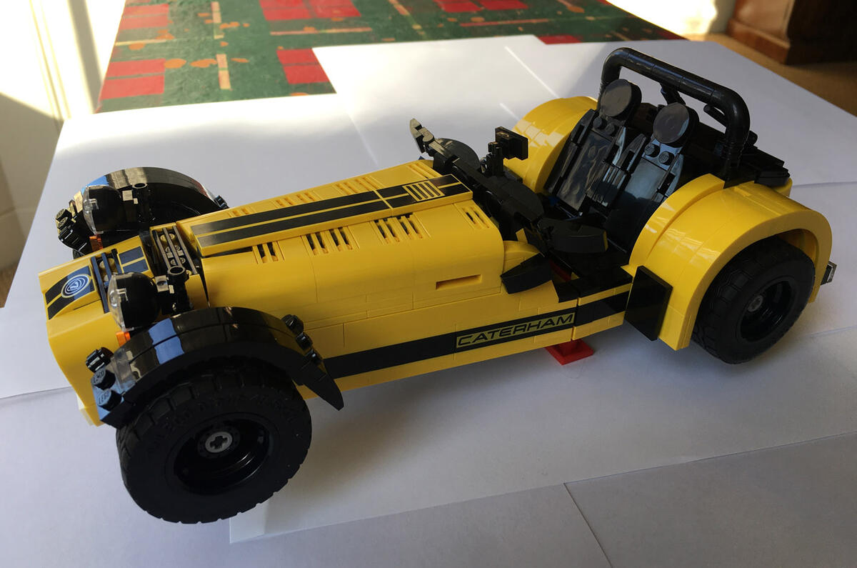 Caterham Seven Lego model