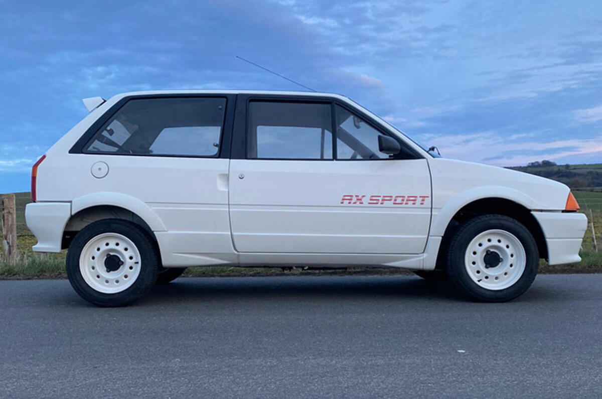 Citroen AX - static side Citroen AX - static side