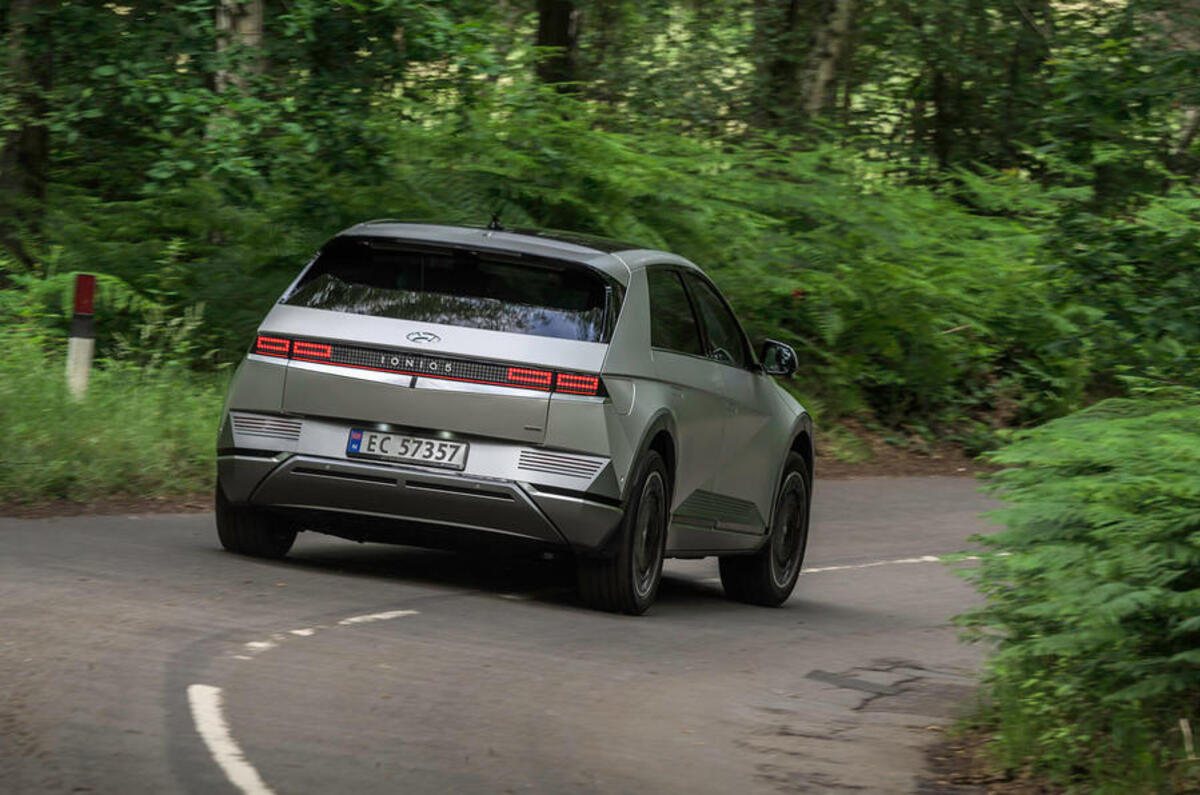 3 hyundai ioniq 5 2021 fd norway plates hero rear