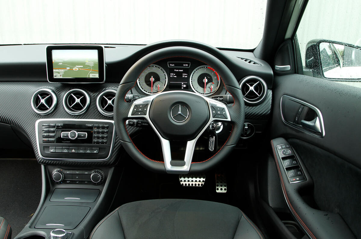 Mercedes-Benz A-Class dashboard Mercedes-Benz A-Class dashboard