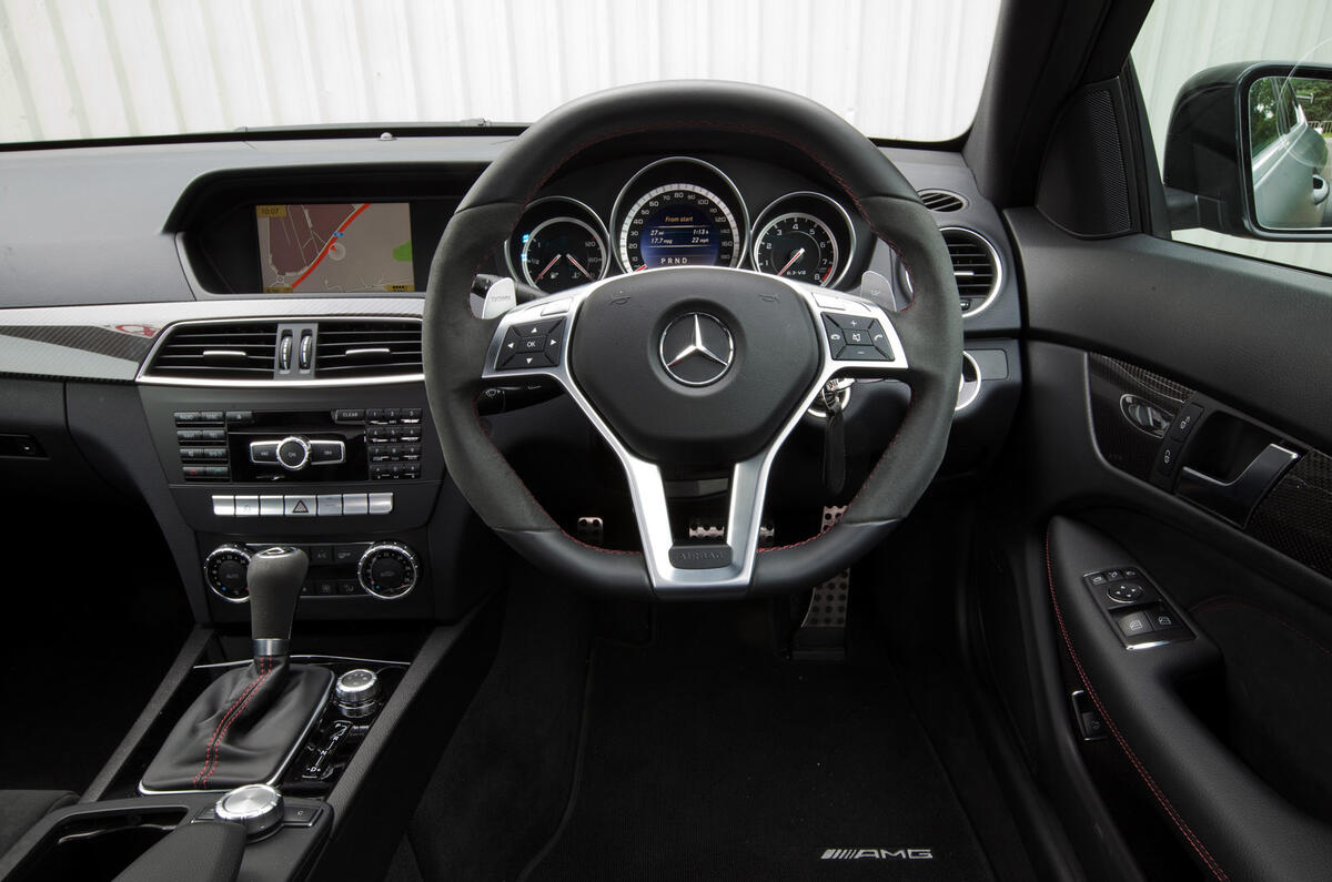 Mercedes-AMG C63 Black Series - interior