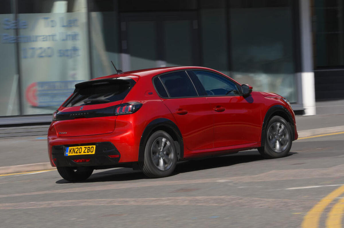 3 peugeot e 208 2020 rt hero rear