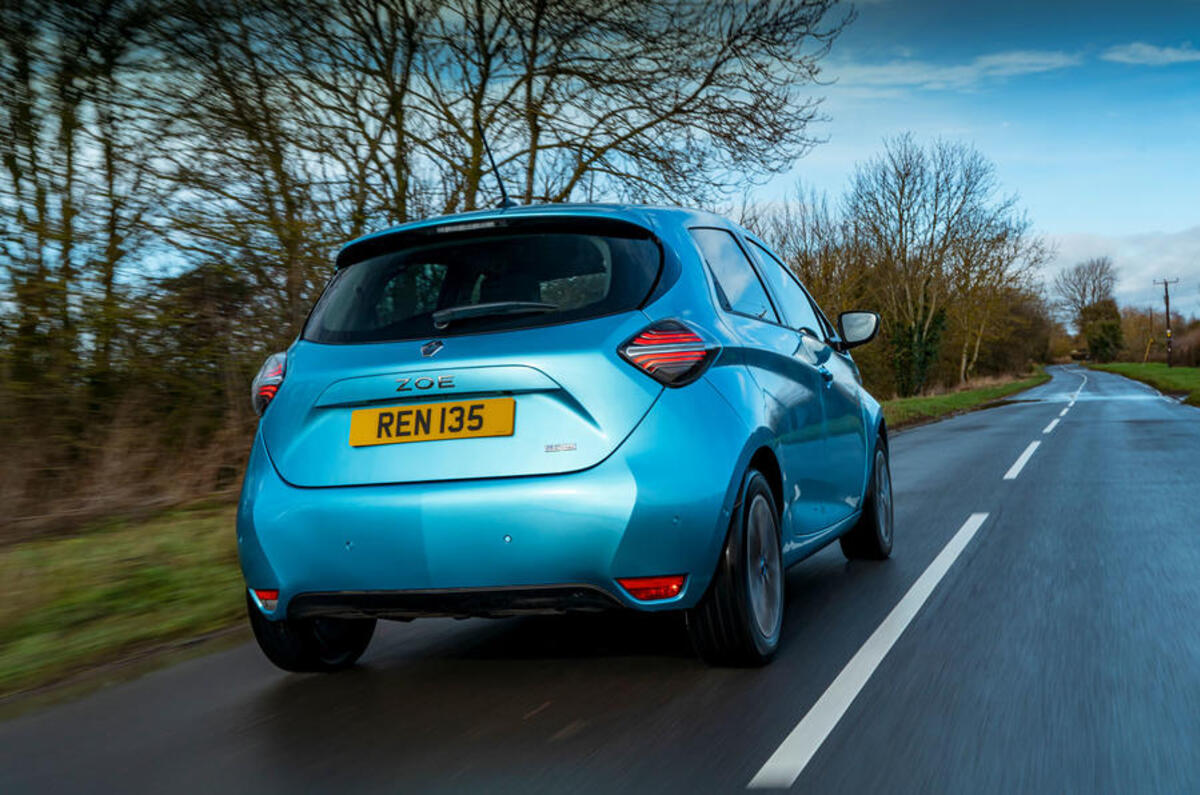3 renault zoe 2020 uk fd hero rear 3 renault zoe 2020 uk fd hero rear