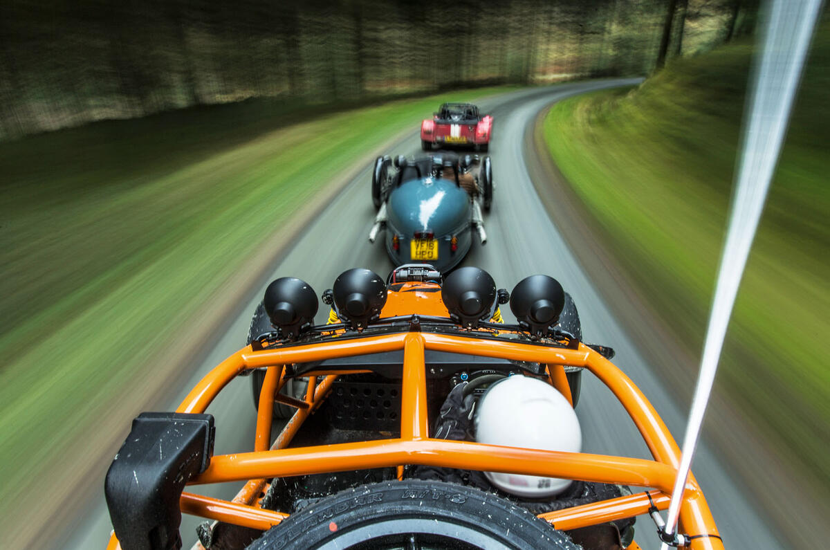 Morgan 3 Wheeler, Caterham Seven 310R, Ariel Nomad: winter drive 