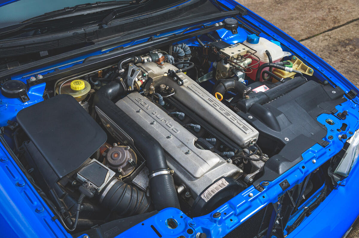 Audi RS2 - engine Audi RS2 - engine