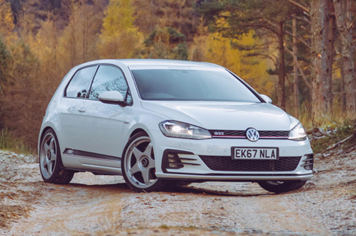 Mountune Golf GTI 2002 - static front