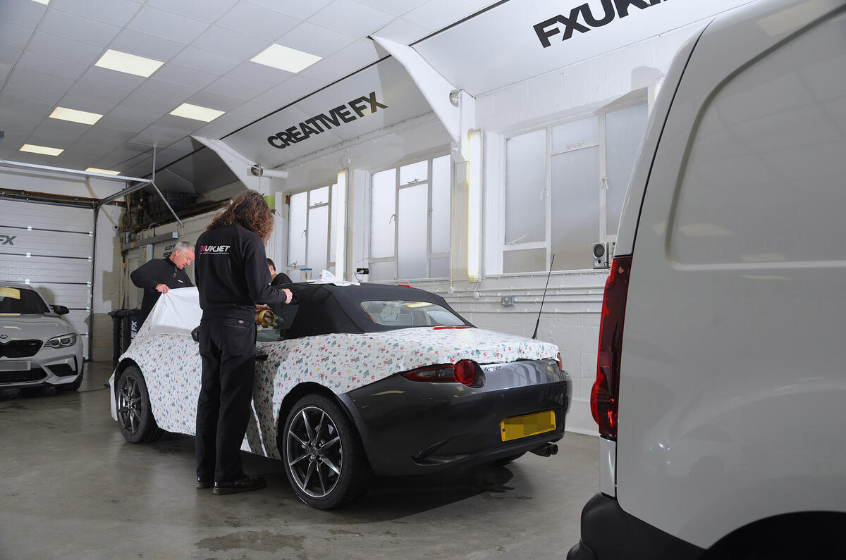 How to wrap a car How to wrap a car