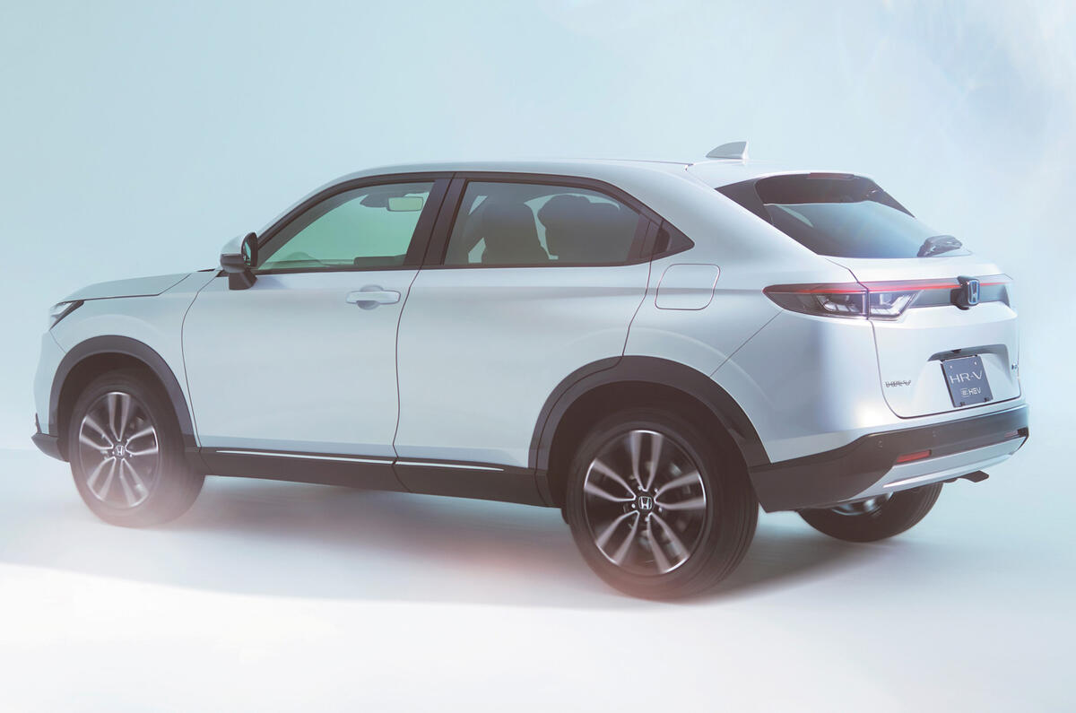 329175 Honda HR V e HEV 2021