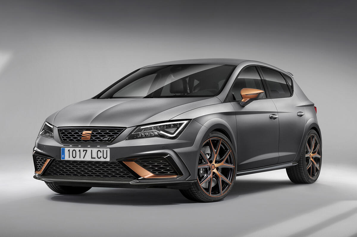 2016 - [SEAT] León Restylée - Page 5 34_front_cupra_r_studio