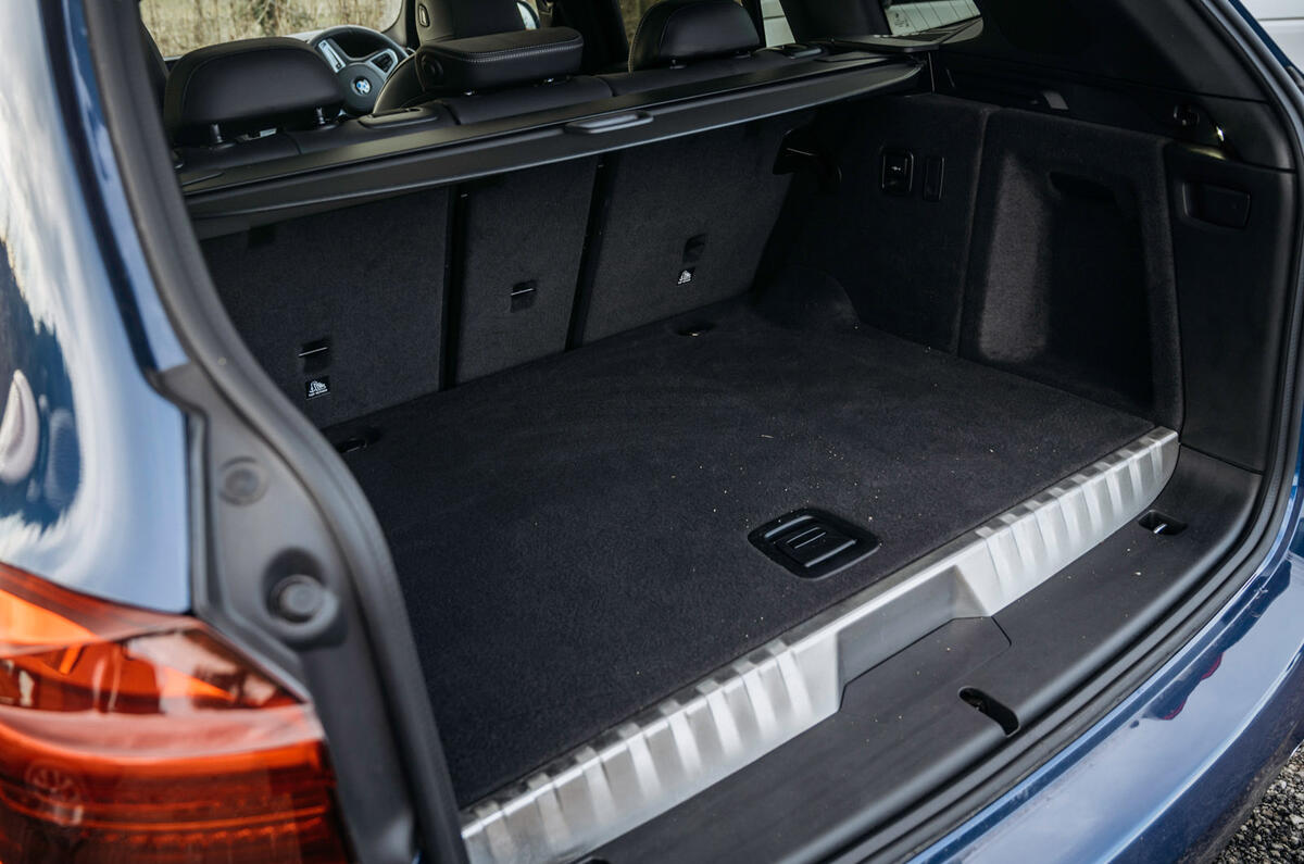 35 hybrid suv bmw landrover volvo 2020 54 35 hybrid suv bmw landrover volvo 2020 54