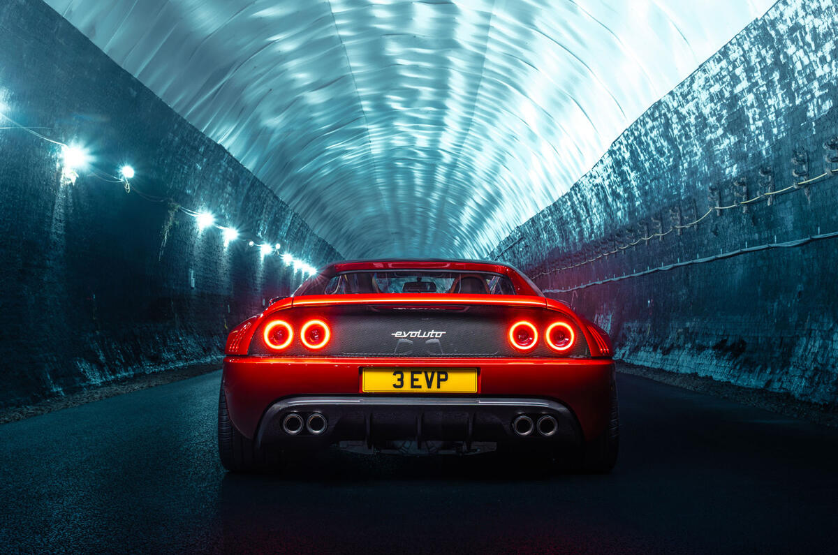 355 by Evoluto Rear 01