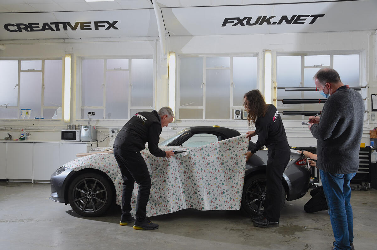How to wrap a car How to wrap a car