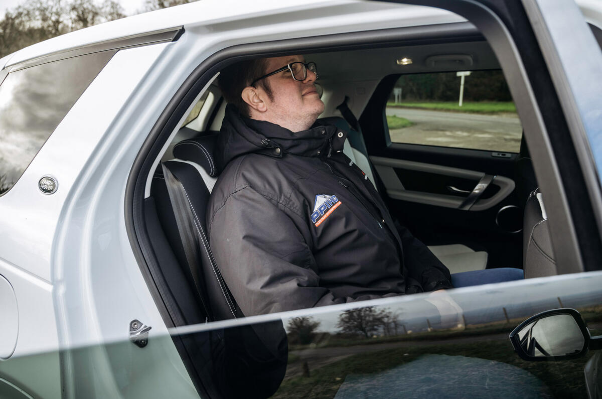 38 hybrid suv bmw landrover volvo 2020 43 38 hybrid suv bmw landrover volvo 2020 43