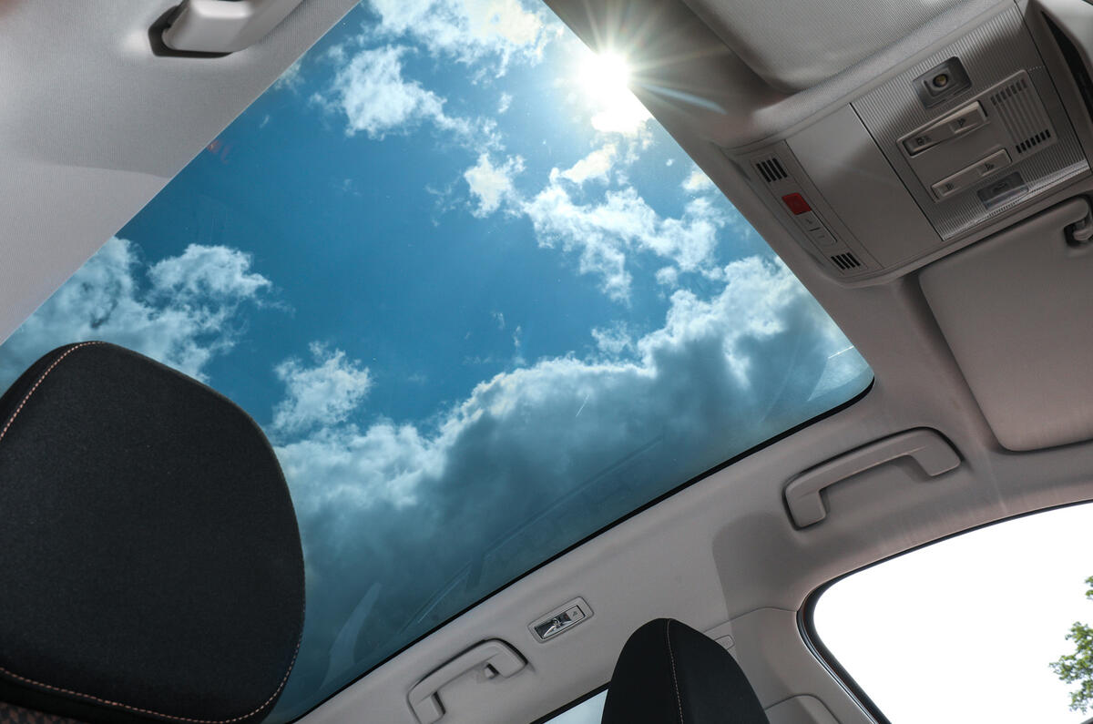 39 SKODA FABIA ML Phoenix Orange