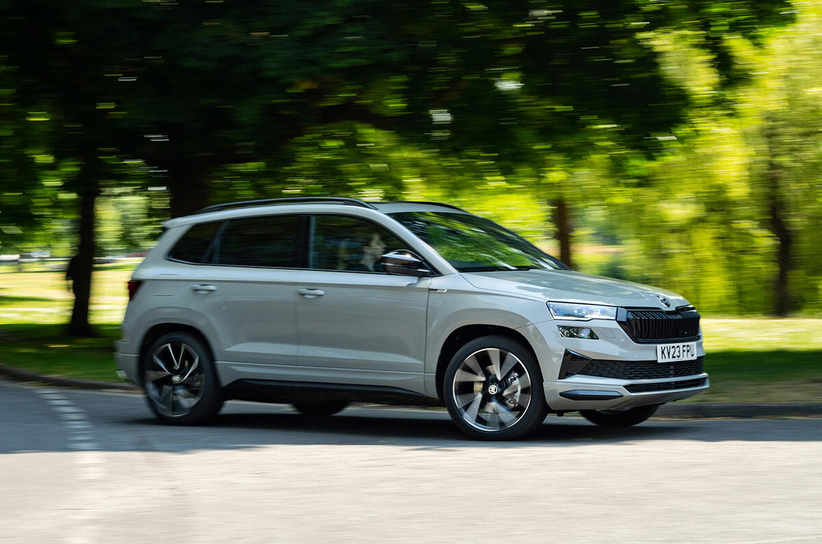 Skoda Karoq cornering Skoda Karoq cornering
