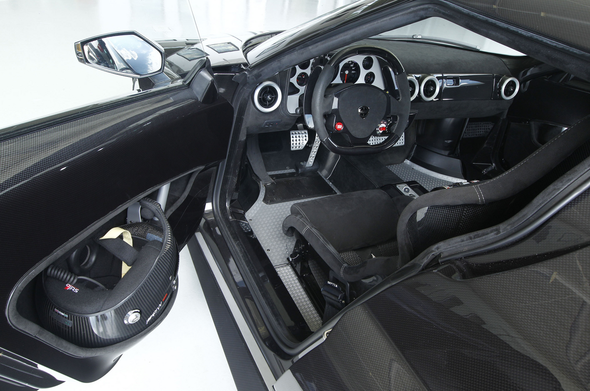New Lancia Stratos interior