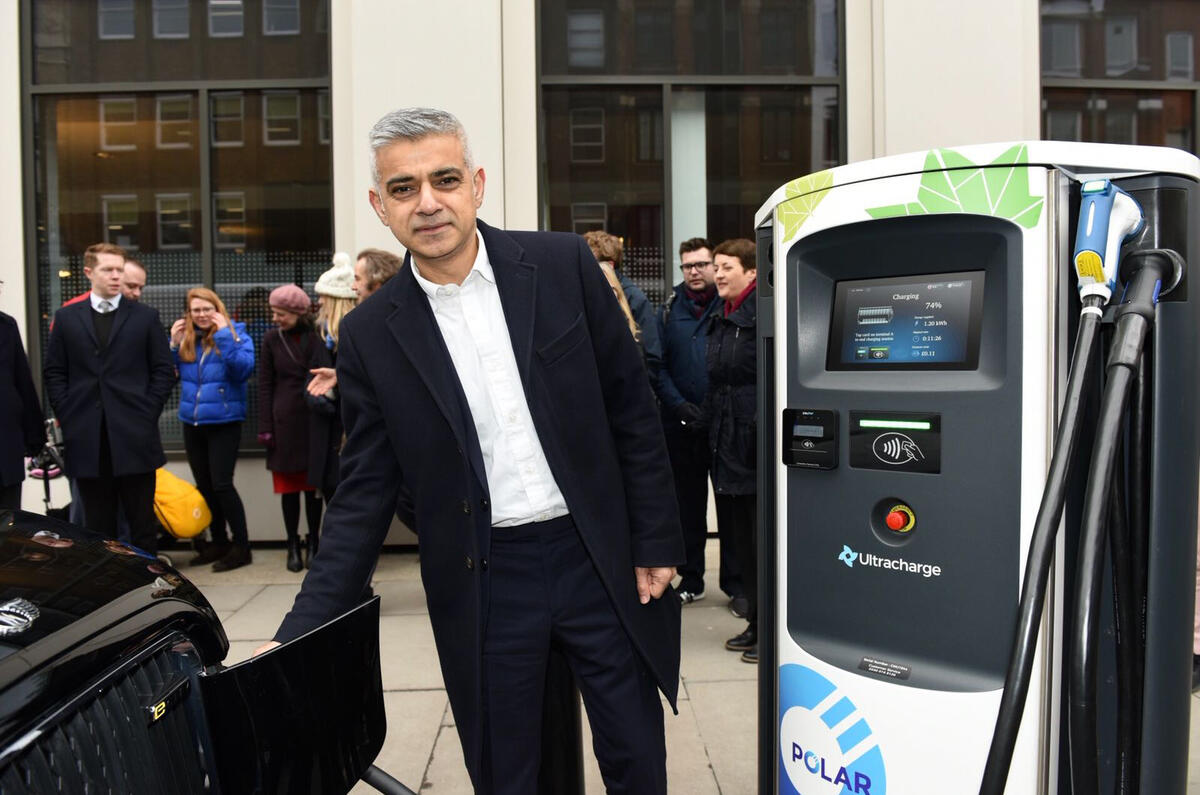 100 new EV chargers rolled out in London with focus on new electric taxis