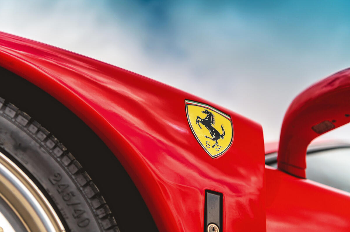 Ferrari F40 - badge Ferrari F40 - badge
