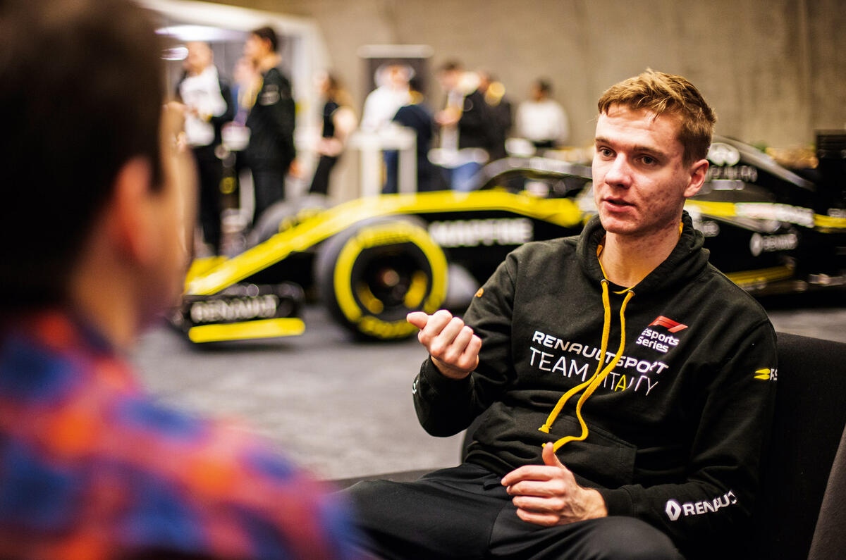 Renault e-sports 2020 - Jarno Opmeer Renault e-sports 2020 - Jarno Opmeer