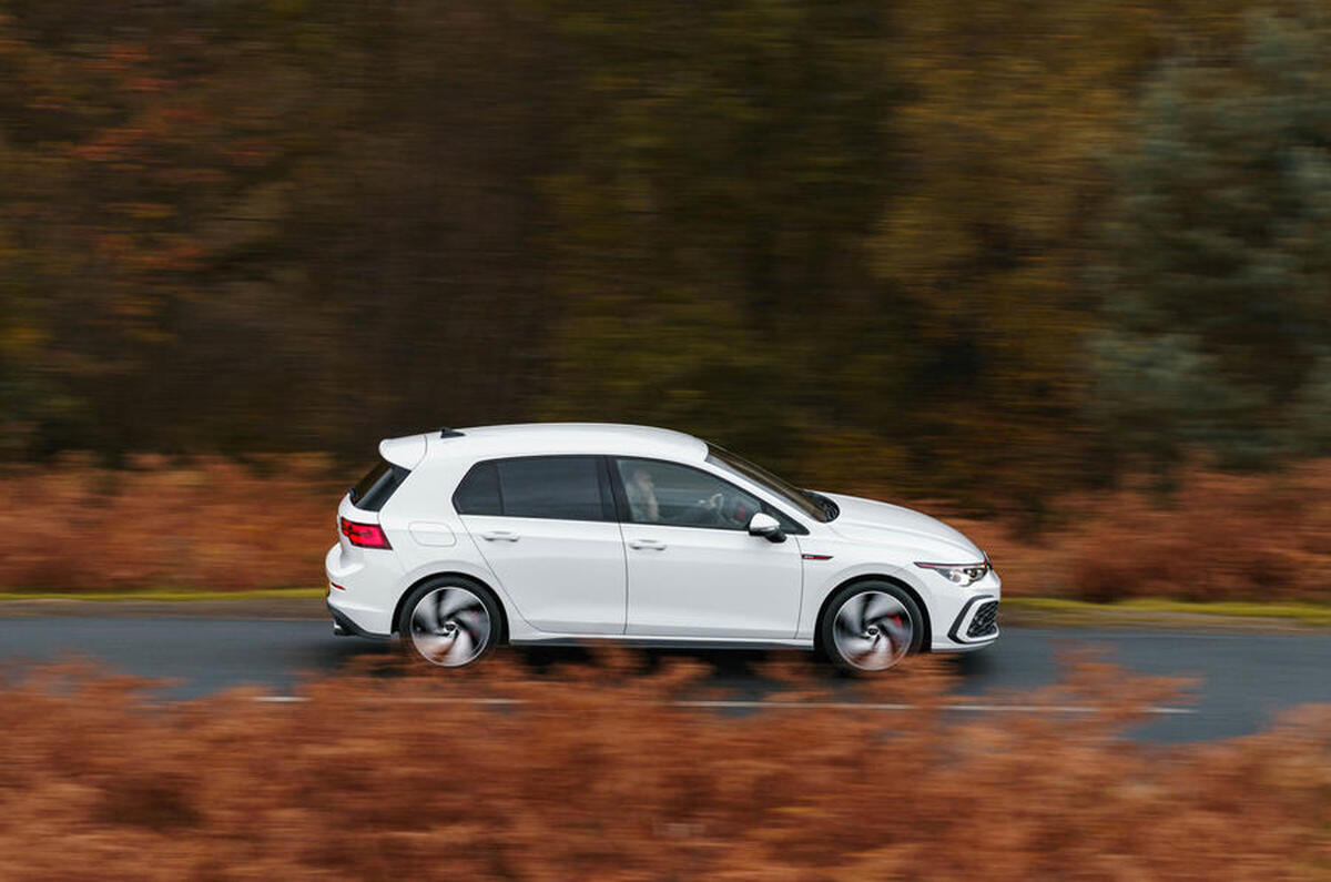 3 vw golf gti panning 3 vw golf gti panning