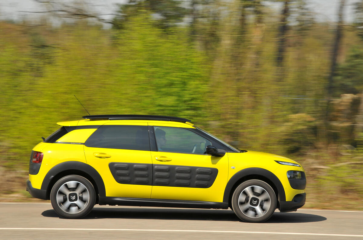 Citroen C4 Cactus - hero side Citroen C4 Cactus - hero side