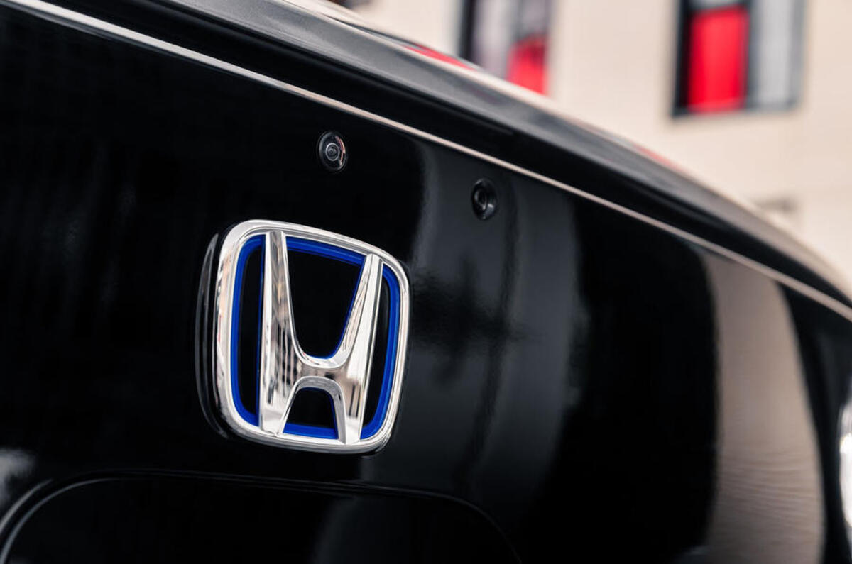 Honda badge