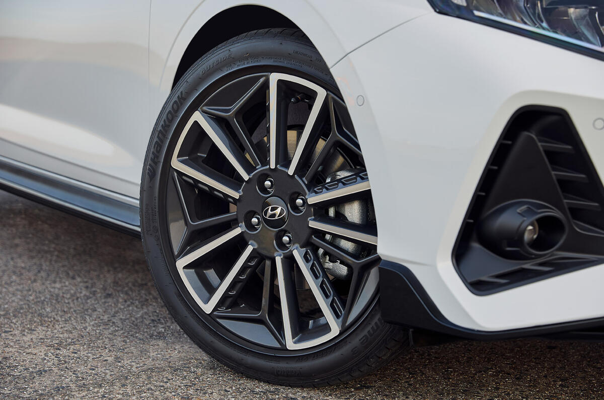 Hyundai i20 N-Line - wheel Hyundai i20 N-Line - wheel