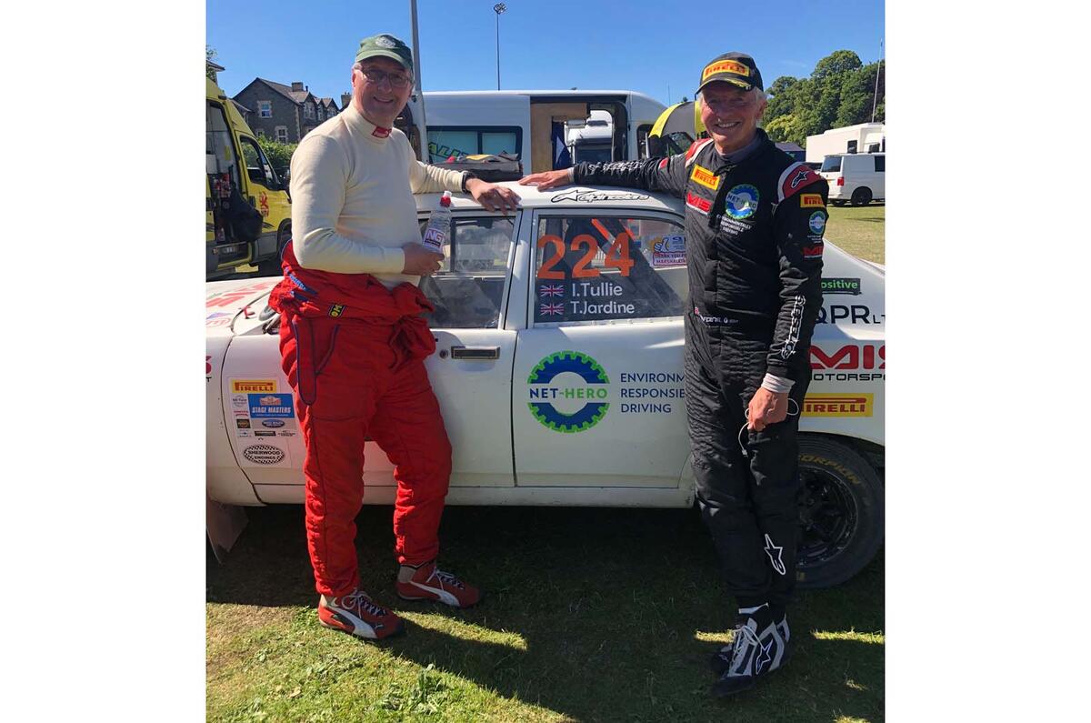 Iain Tullie (left) with Tony Jardine (right) Iain Tullie (left) with Tony Jardine (right)