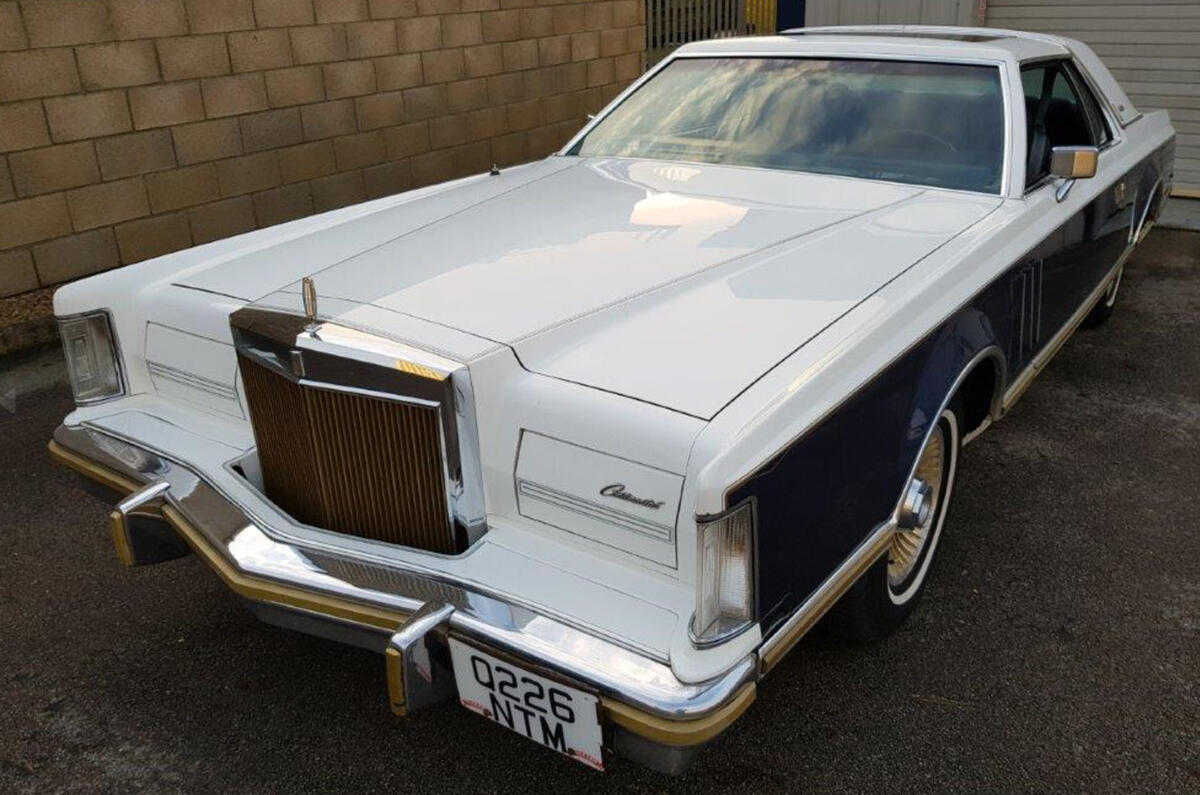 Lincoln Continental - static front Lincoln Continental - static front