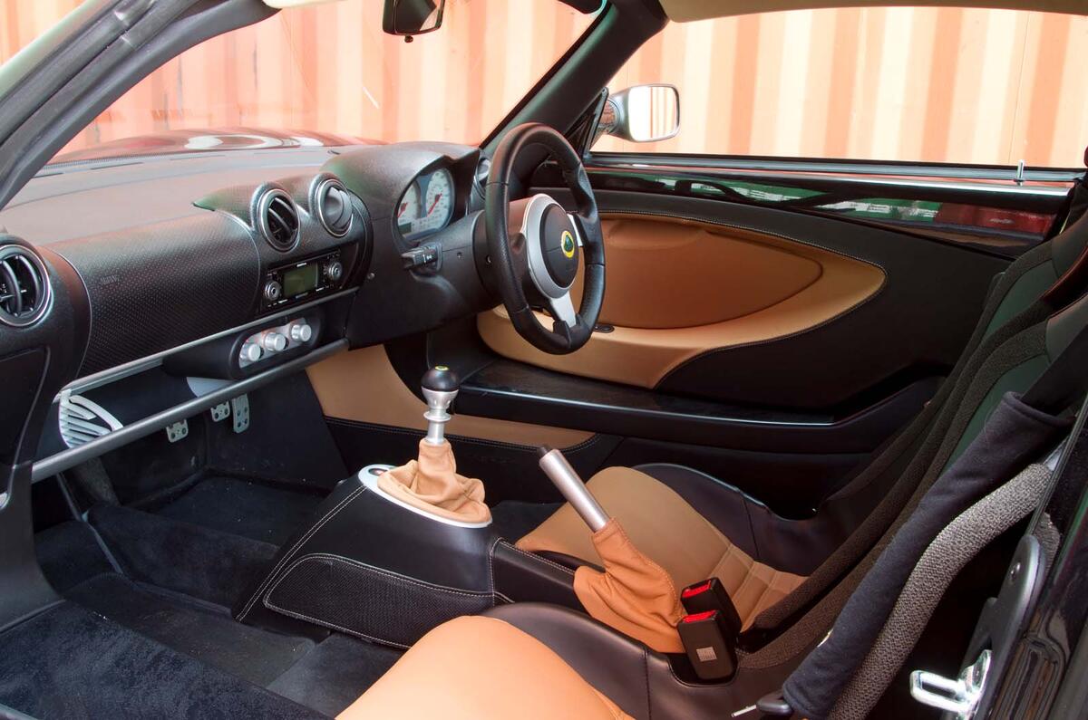 Lotus Europa S 2006 interior wide Lotus Europa S 2006 interior wide