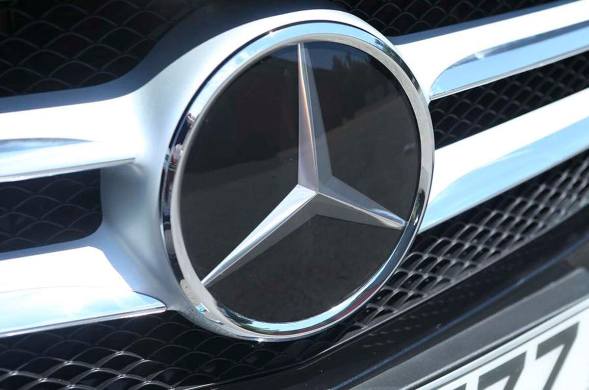 Mercedes-Benz badge