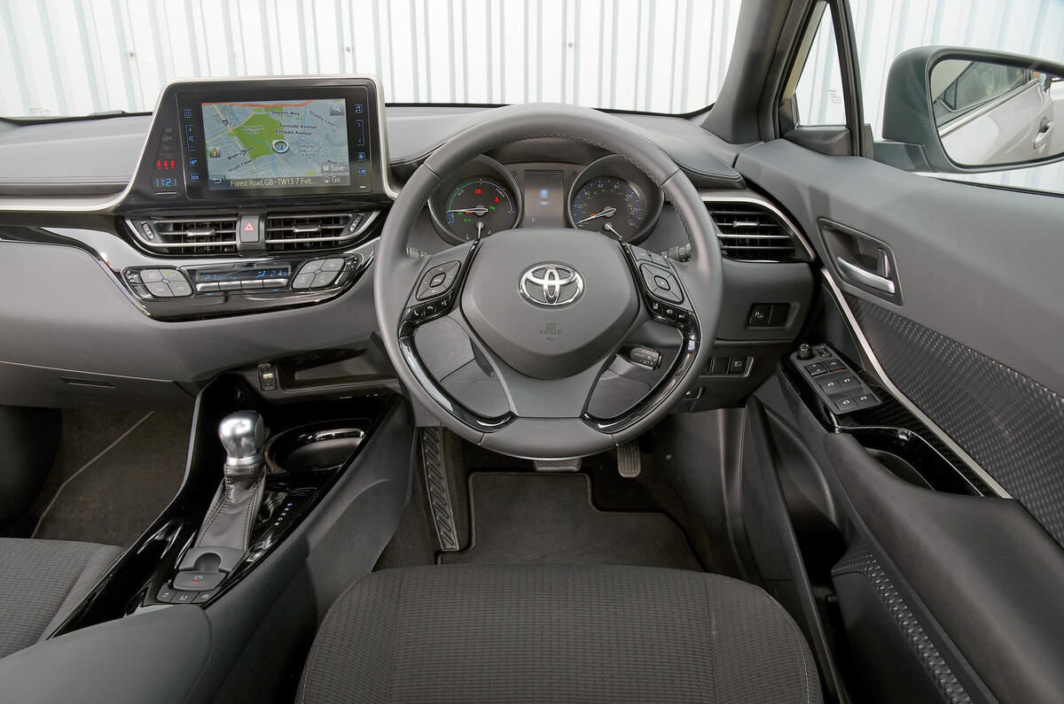 4 Toyota C HR nearly new guide 2021 cabin 4 Toyota C HR nearly new guide 2021 cabin
