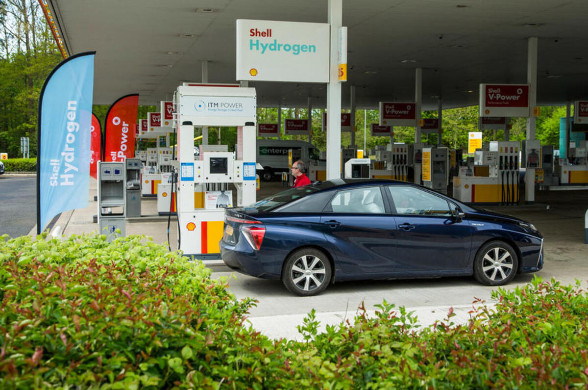 4 toyota mirai 4 toyota mirai