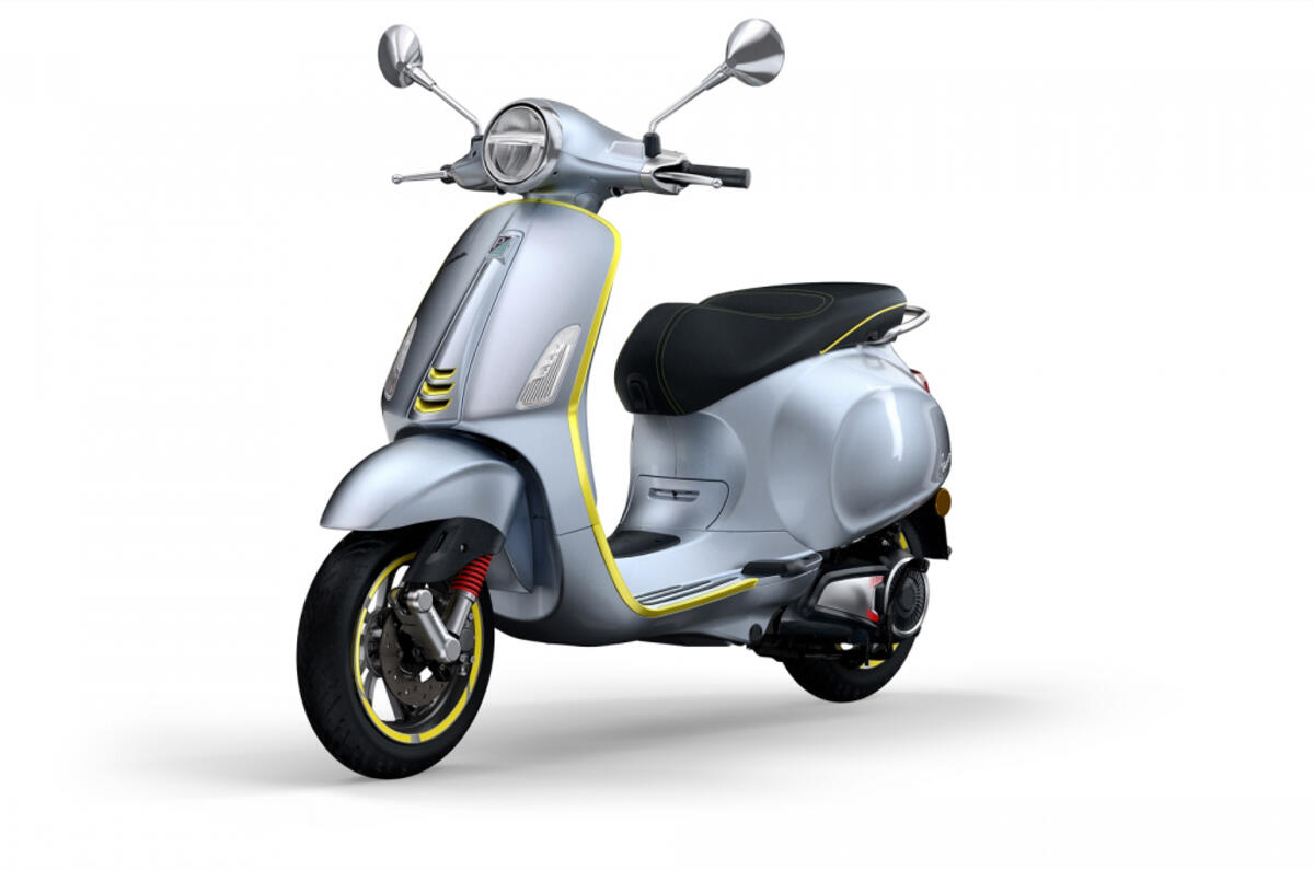 For a small premium the Vespa Elettrica gains a top speed of 44mph, rather than 30mph