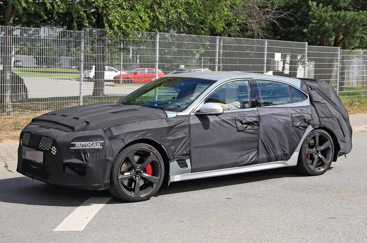 Genesis G70 Shooting Brake - spy shots Genesis G70 Shooting Brake - spy shots