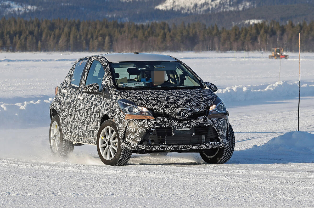 2021 Toyota small SUV prototype - cornering front 2021 Toyota small SUV prototype - cornering front