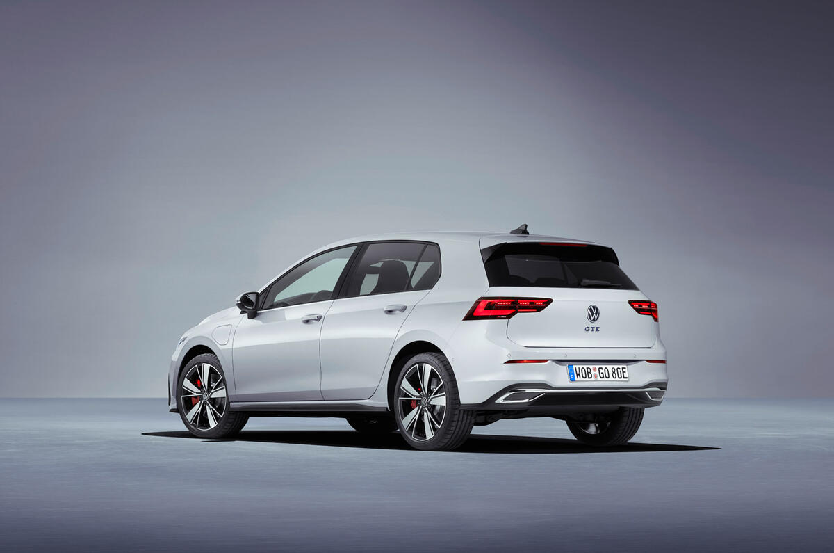 Volkswagen Golf GTE 2020 - stationary rear Volkswagen Golf GTE 2020 - stationary rear