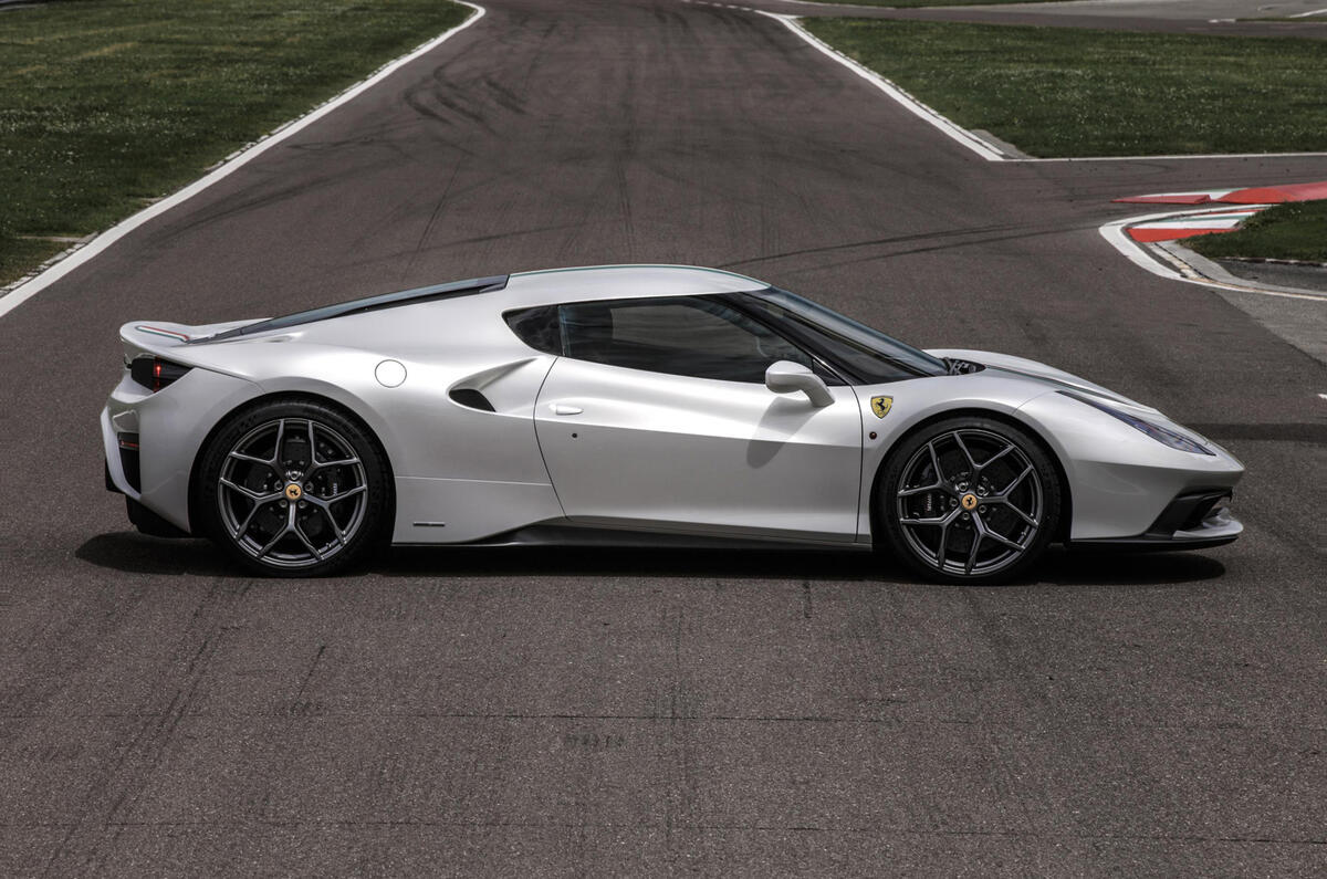 458 Mm speciale side