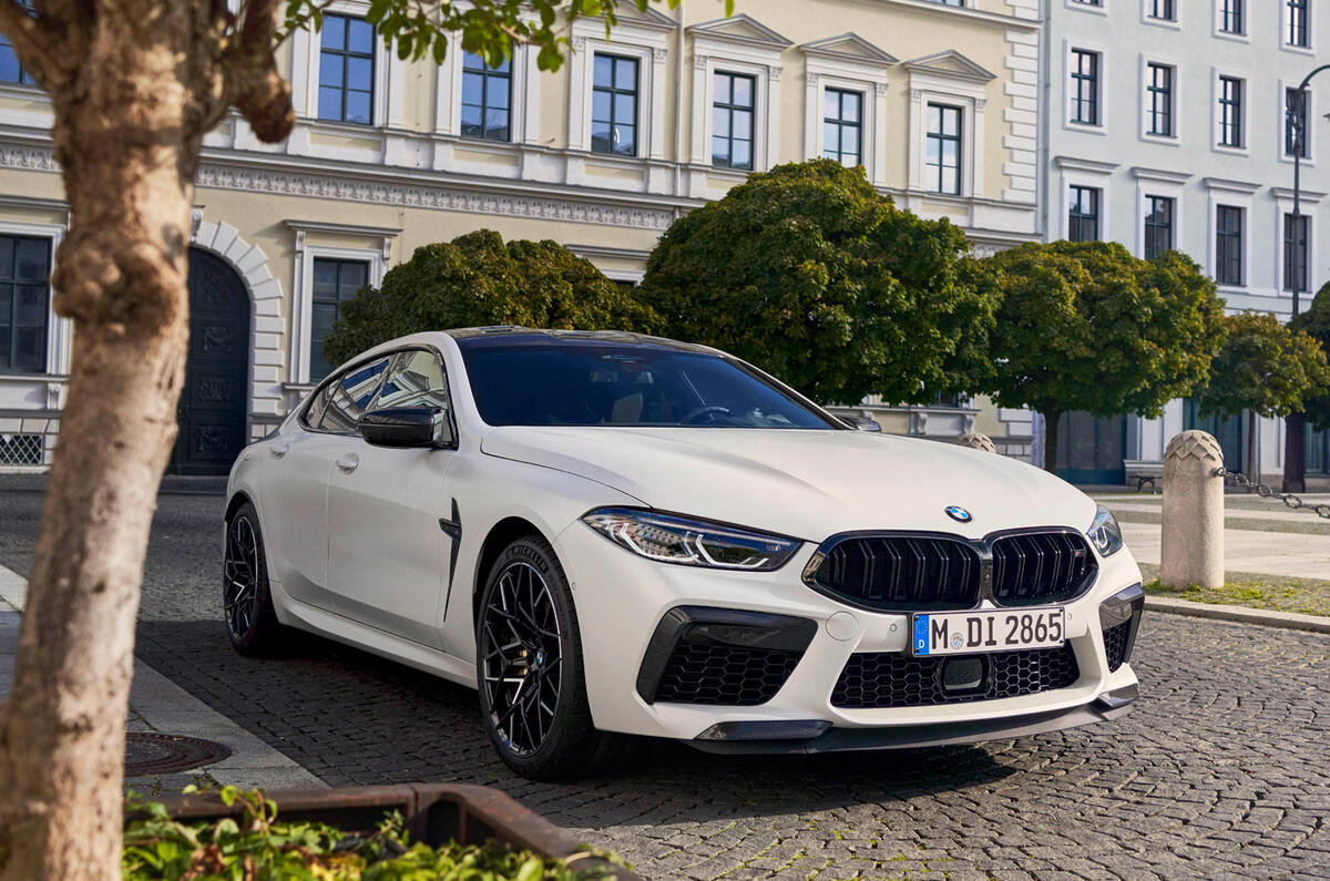 47 BMW M8 GranCoupe LCI 2022 static front 47 BMW M8 GranCoupe LCI 2022 static front